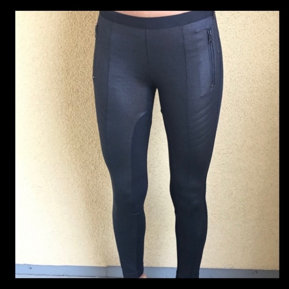 Motorcycle pants